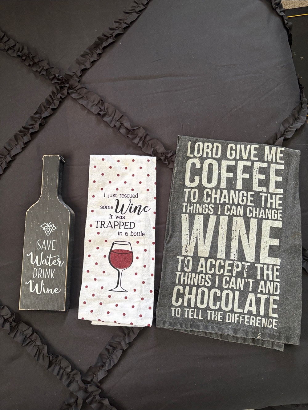 Kitchen wine decor
